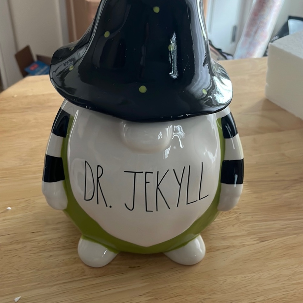RD SALE! NWT- Rae Dunn "Dr. Jekyll" cookie jar/canister. CUTE!